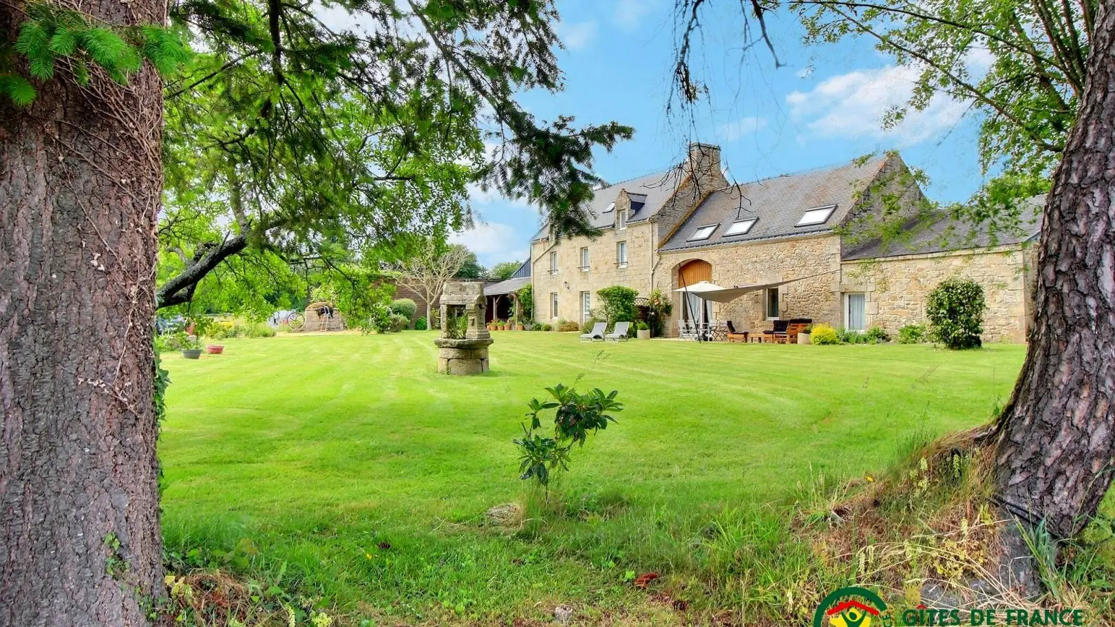 Location vacances_Gîte de Coët Kerven_extérieur_Melrand_Vallée du Blavet©Gîtes de France Morbihan