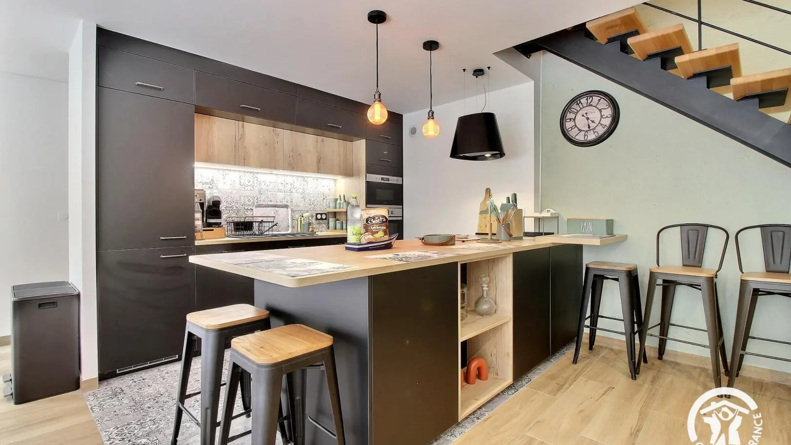 Location vacances_Maisons de l'If_le Cottage_repas_Pluméliau-Bieuzy©GDF Morbihan