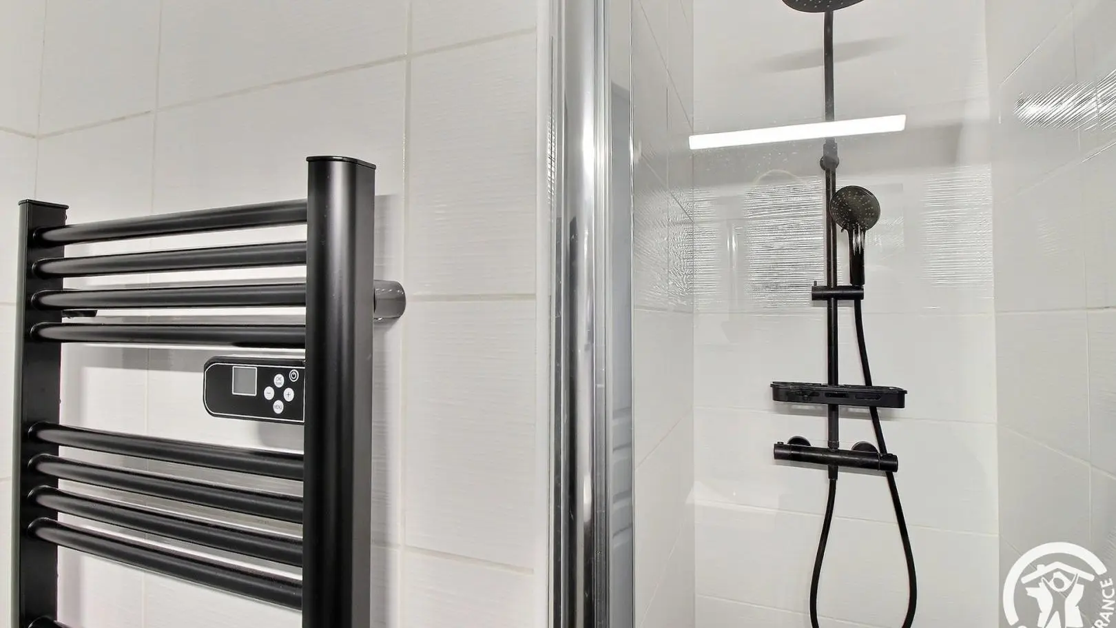 Location vacances_gîte Maison du Garde_douche_Pluméliau-Bieuzy©Gîtes de France