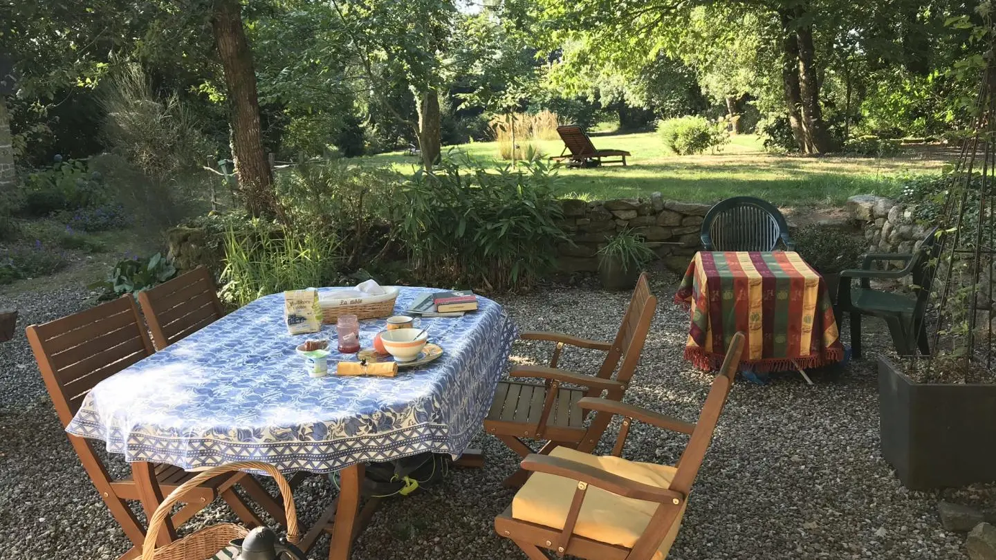 Location vacances_gîte Prad Levreh_terrasse_Melrand_Vallée du Blavet©Gîtes de France Morbihan