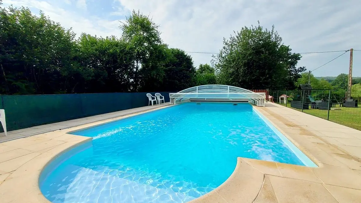 Location vacances_gîtes de Kerabellec_Alouette_piscine2_Baud_Vallée du Blavet©Gîtes de France