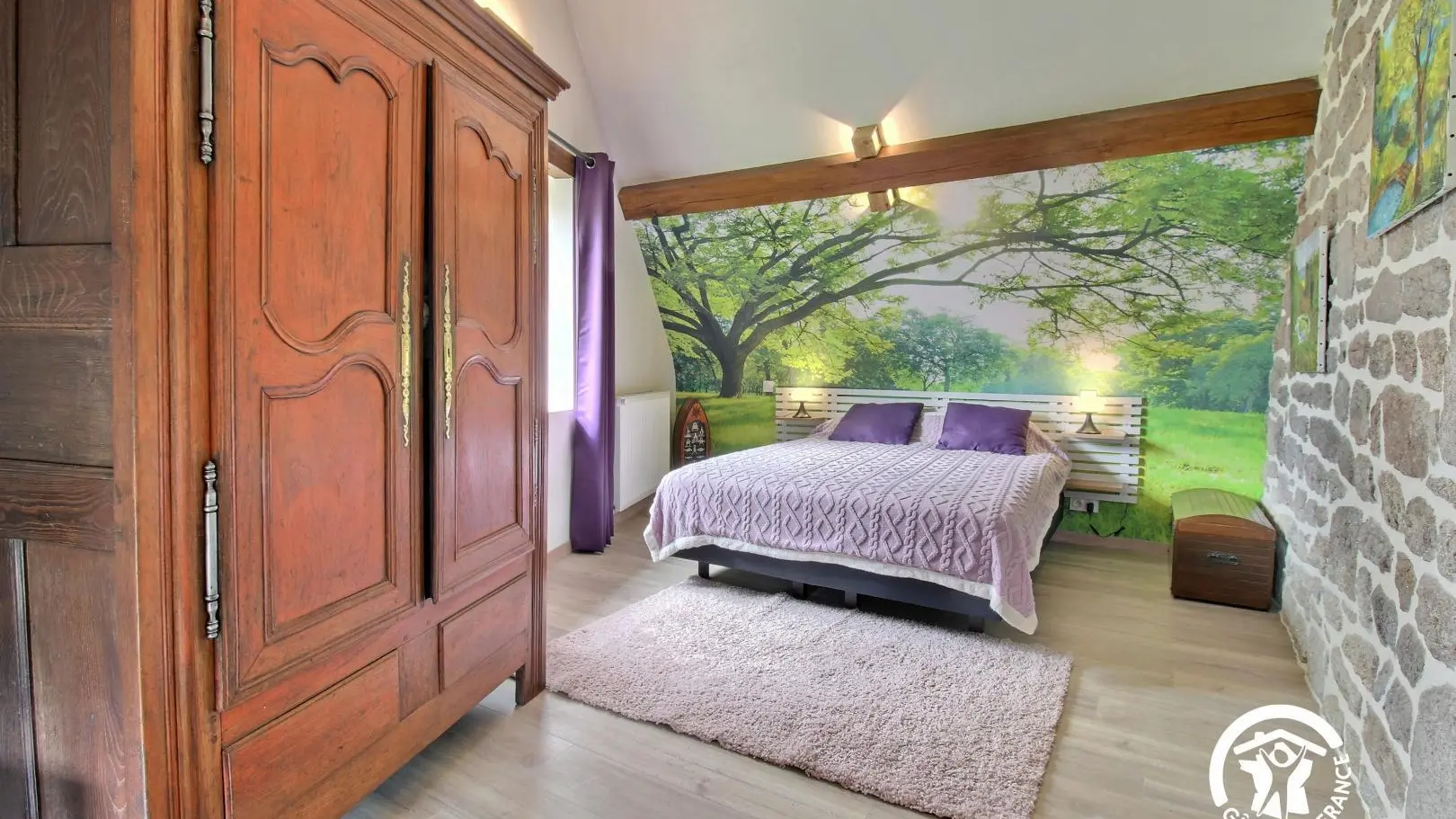 Location vacances_gîtes de Kergoff_Grange_chambre3_Pluméliau-Bieuzy©Gîtes de France