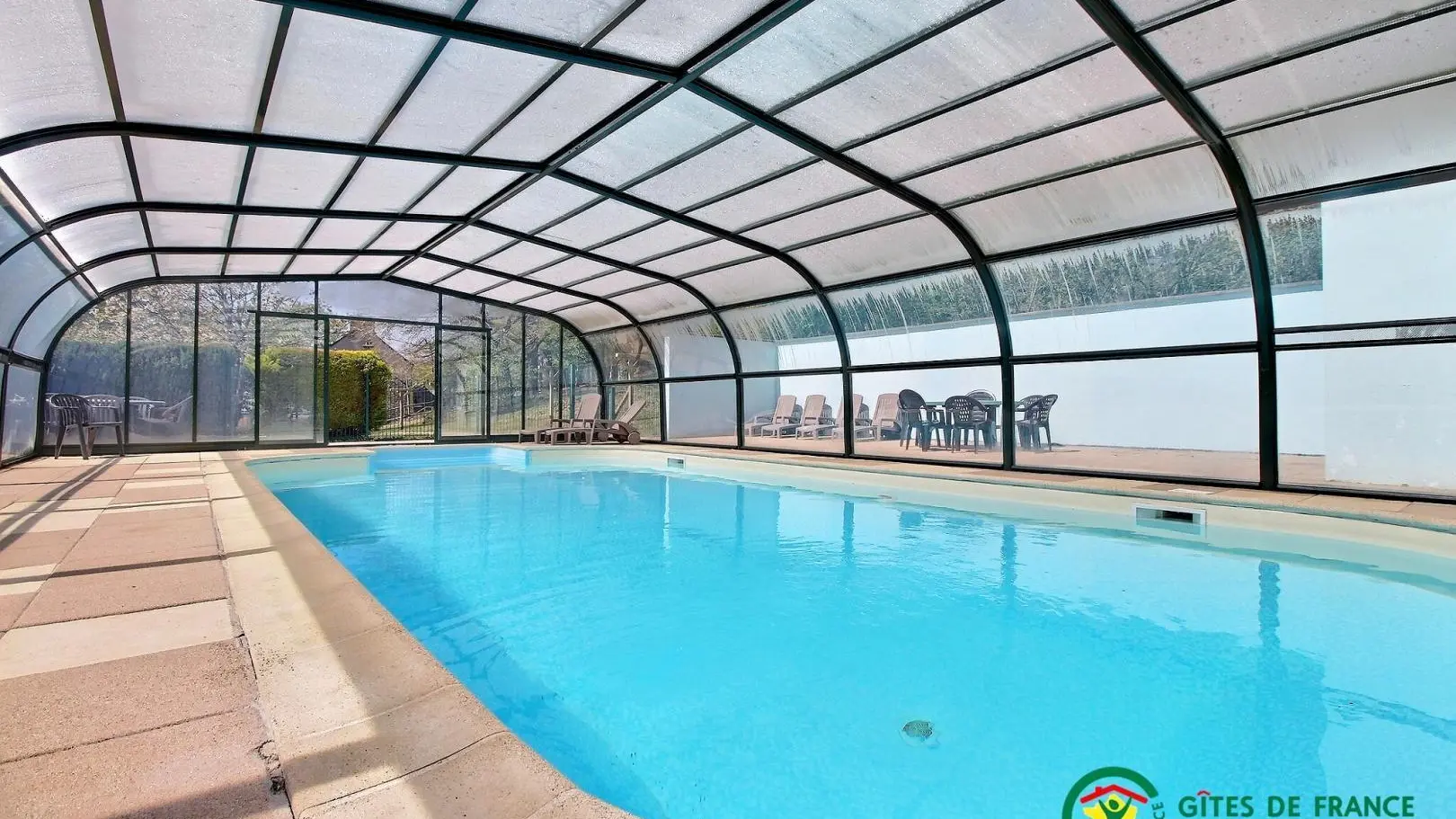 Location_Domaine de Lann Kerhuerh_Hortensia_piscine_La Chapelle-Neuve©Gîtes de France Morbihan