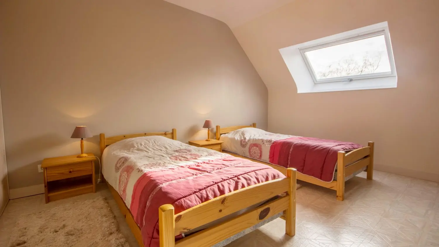 Location_Gîtes de Kerlann_Ty Kaouenn_chambre2_La Chapelle-Neuve©Gîtes de France 56