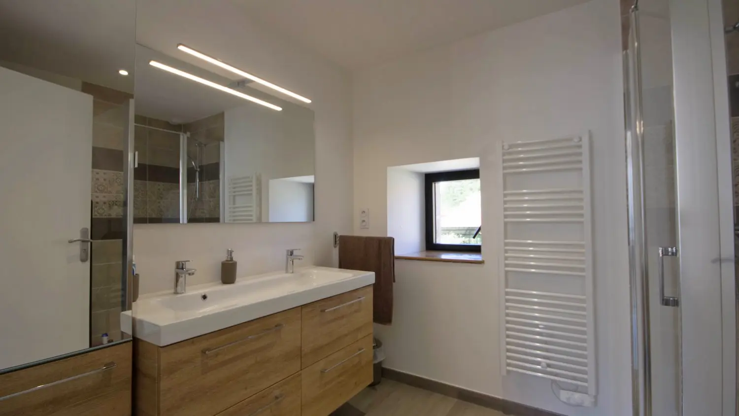 Location_La Maison du Puisatier_salle d'eau_Pluméliau-Bieuzy_Vallée du Blavet©Gîtes de France Morbihan