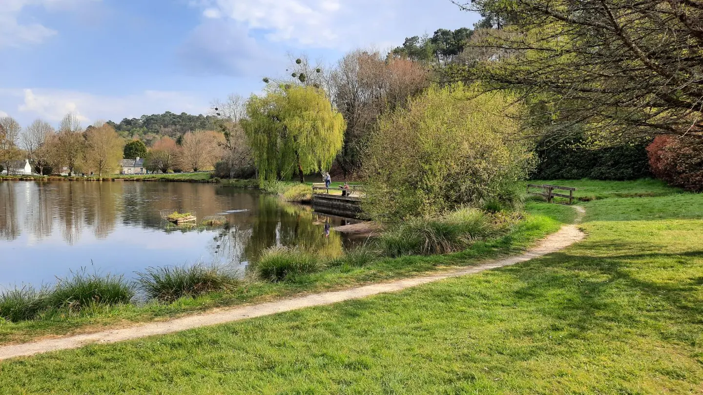 Plan d'eau Kerstraquel