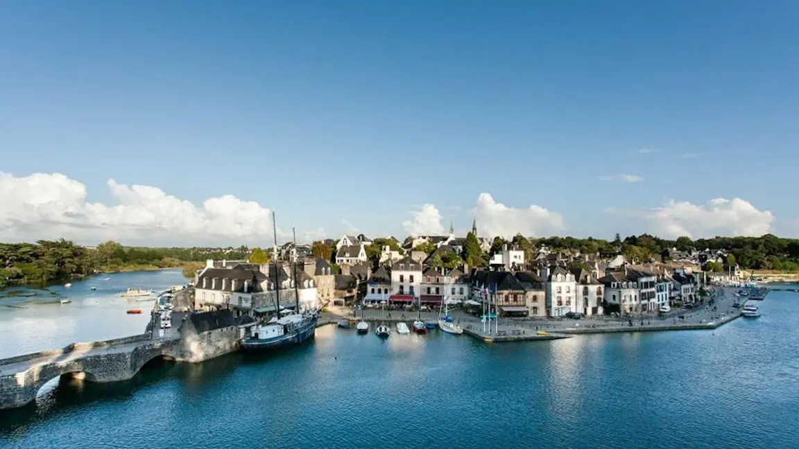 ST-GOUSTAN-AURAY