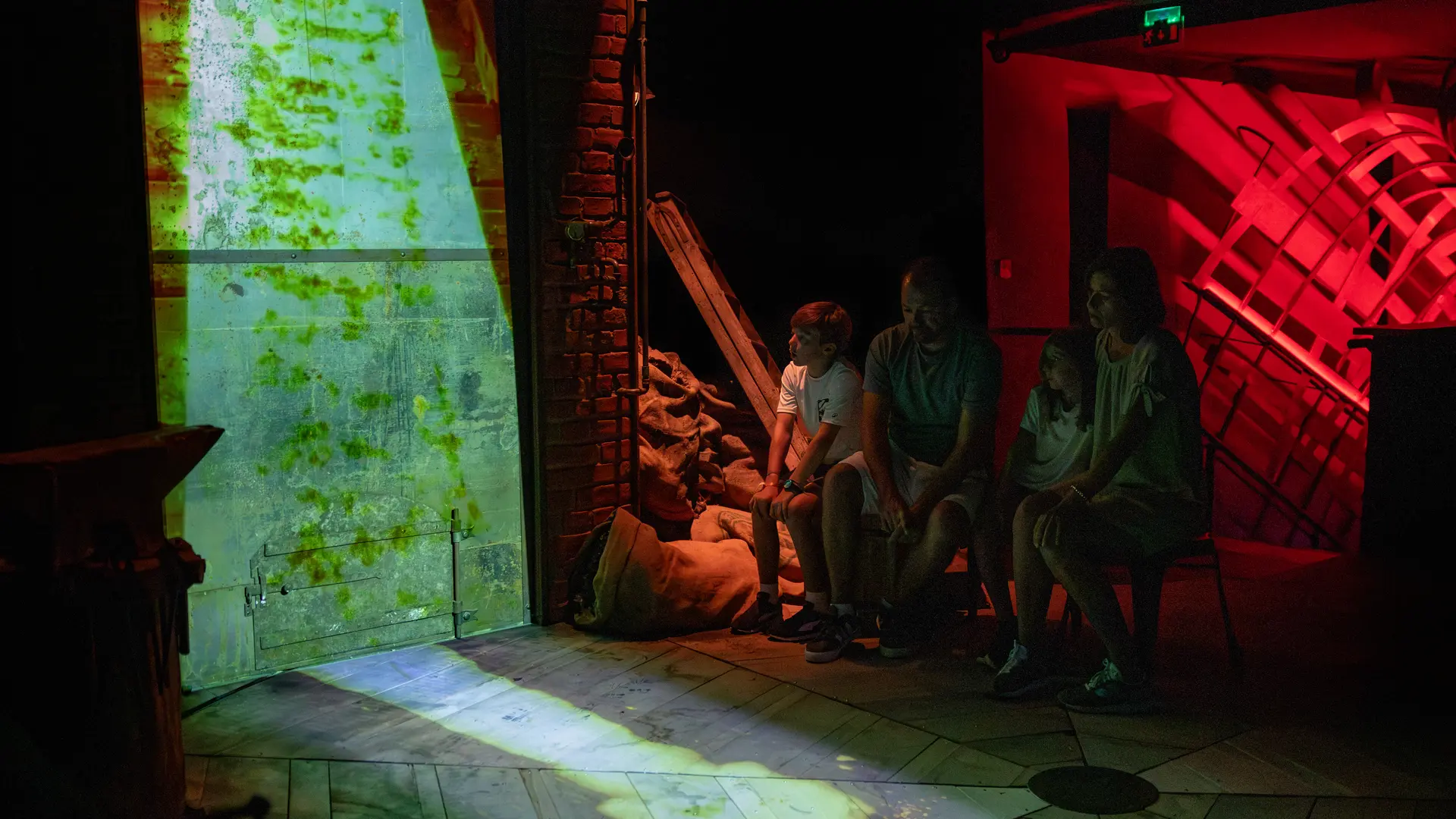 Salle des Forges_Brocéliande, la Porte des Secrets ©NoëllaPennanech - Destination Brocéliande1