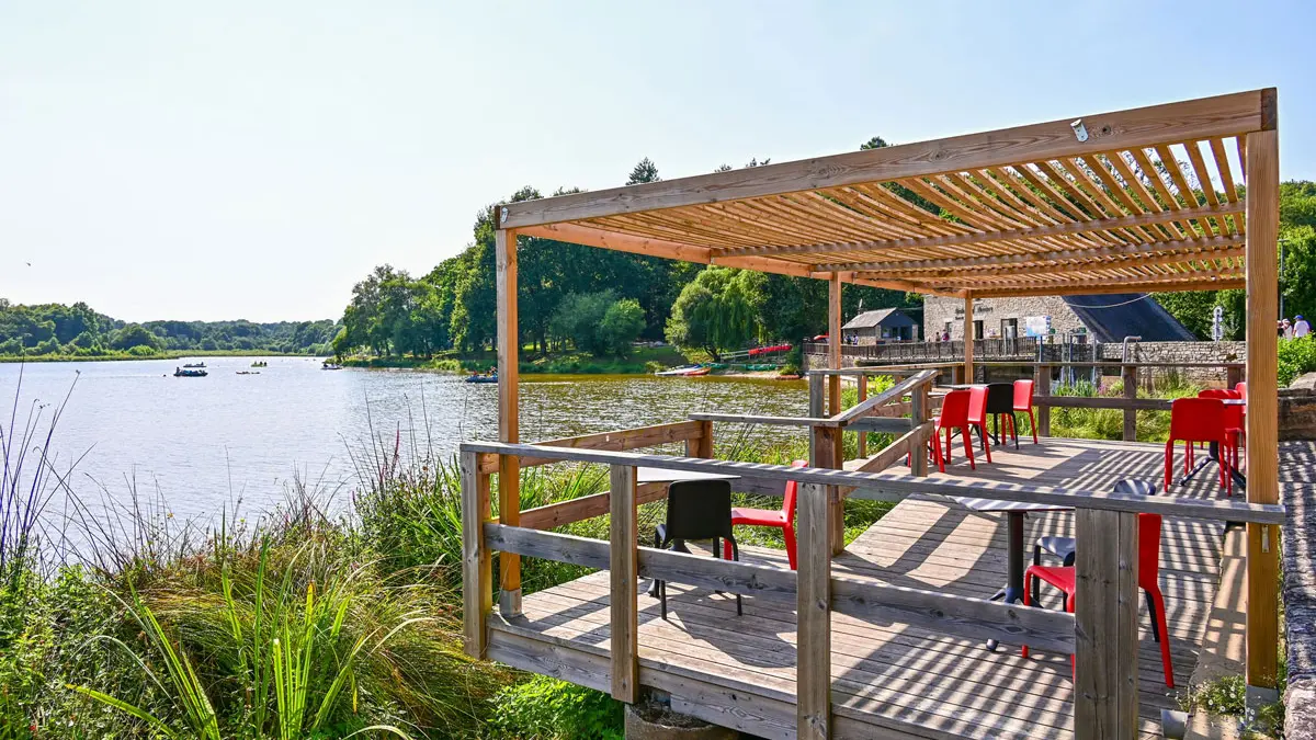 Terrasse Auberge du Moulin Neuf