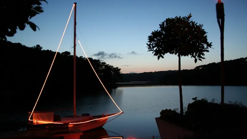 Terrasse Merlin les pieds dans l'eau_Saint Aignan