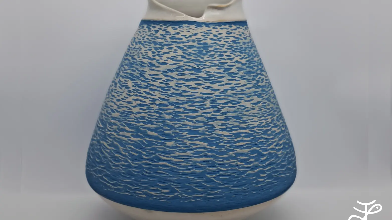 Vase grès blanc engobé