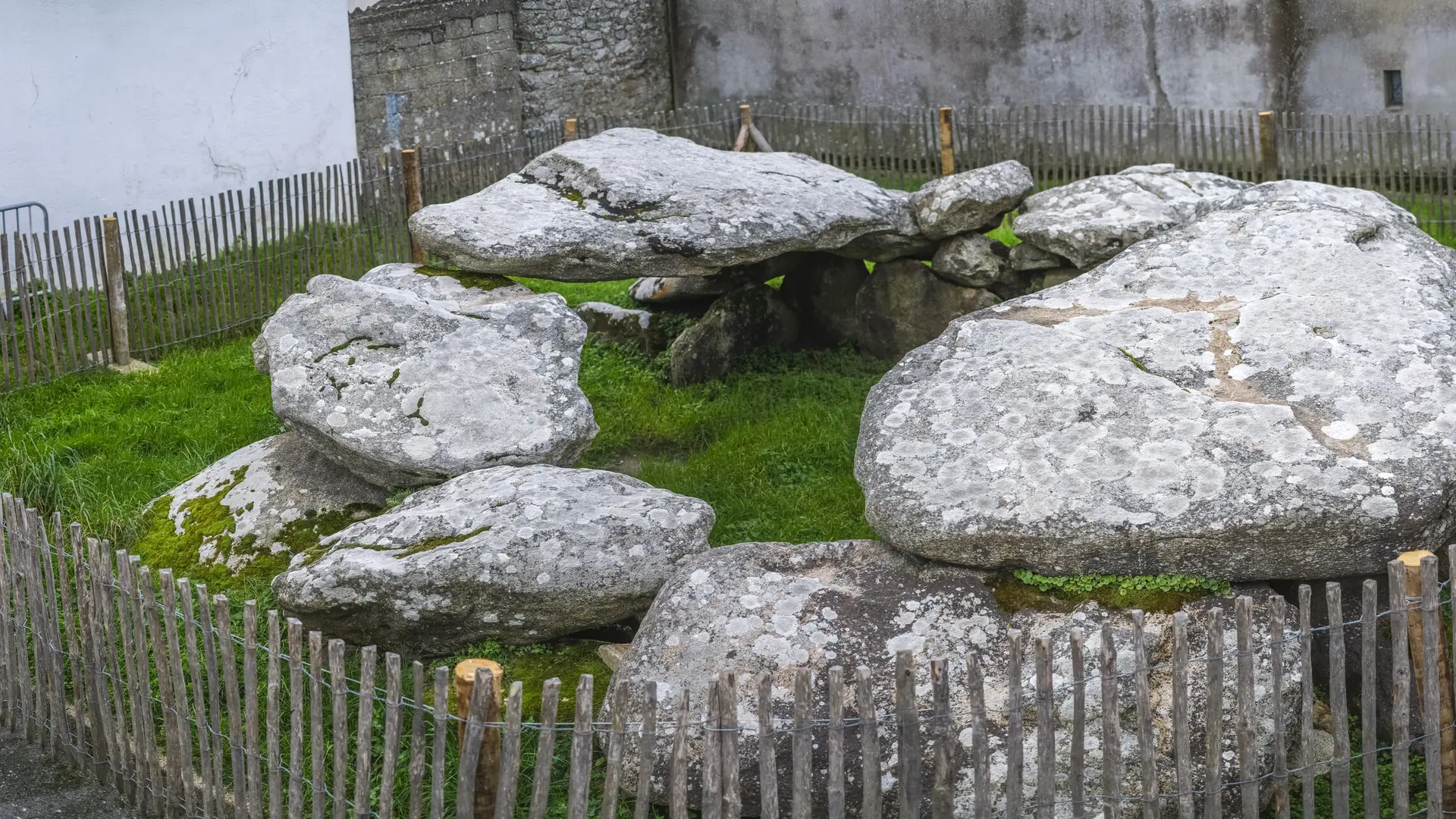 Zulaan - Roc en Aud - 00008.jpg_compressed