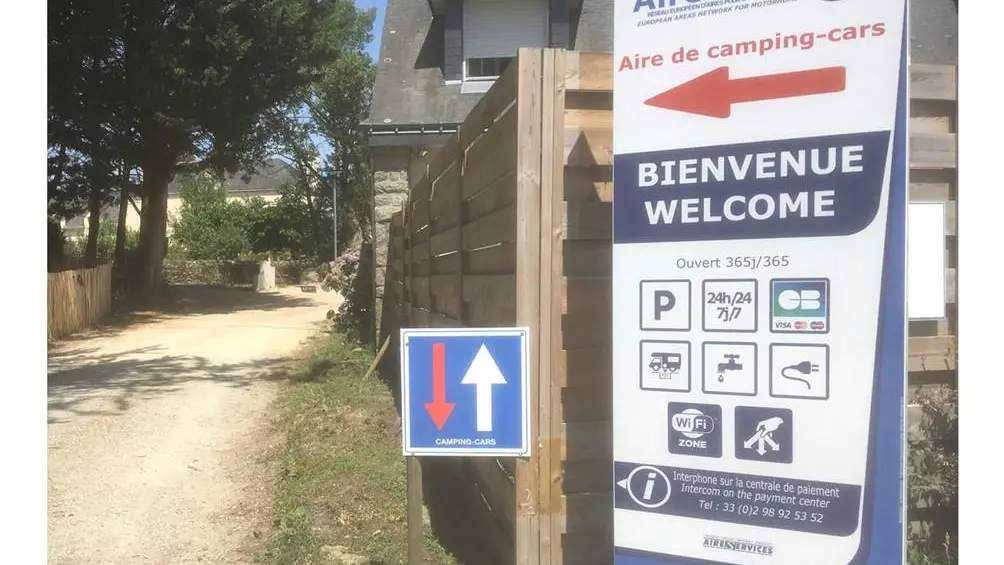 Aire-Camping-Cars-Vannes-Séné-Golfe-du-Morbihan-Bretagne sud