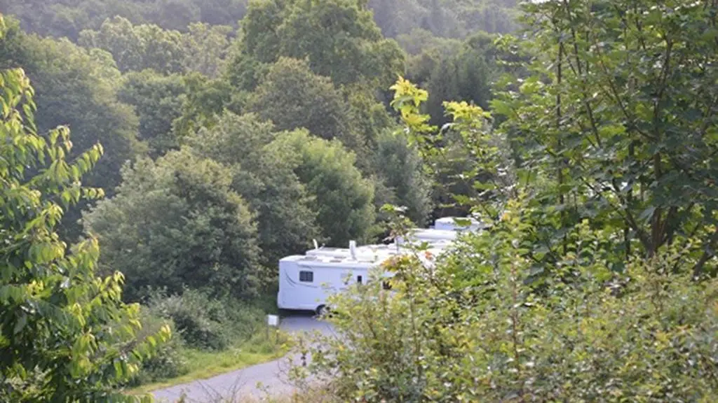 Aire stationnement camping-cars Rochefort-en-Terre