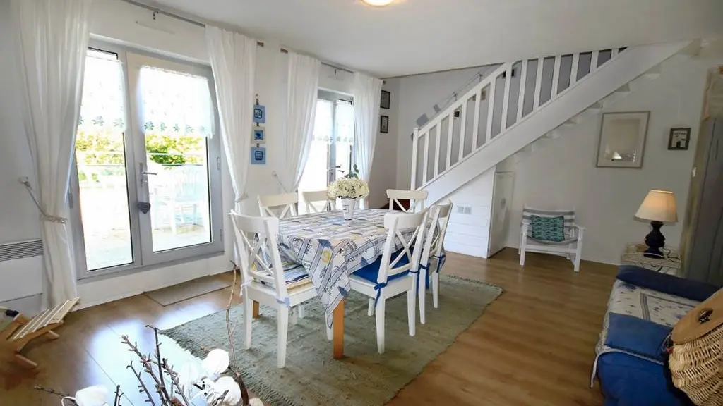 Clévacances - Meublé 56MS0229 - LES JARDINS DU CROUESTY ARZON Morbihan : Grand duplex de 66 m2, calme, lumineux et accueillant, port, océan, plages, golfe du Morbihan, thalasso........ - Arzon - Morbihan Bretagne Sud