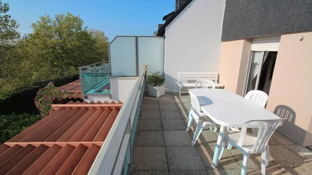 Clévacances - Meublé 56MS0229 - LES JARDINS DU CROUESTY ARZON Morbihan : Grand duplex de 66 m2, calme, lumineux et accueillant, port, océan, plages, golfe du Morbihan, thalasso........ - Arzon - Morbihan Bretagne Sud