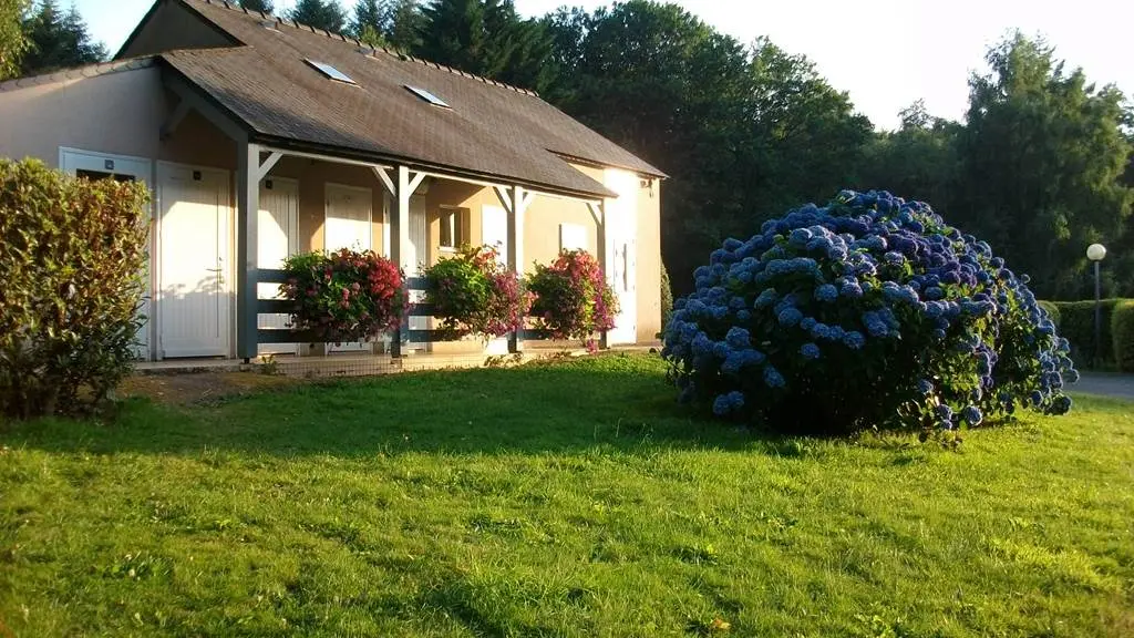 Camping Municipal L'Étang aux Biches