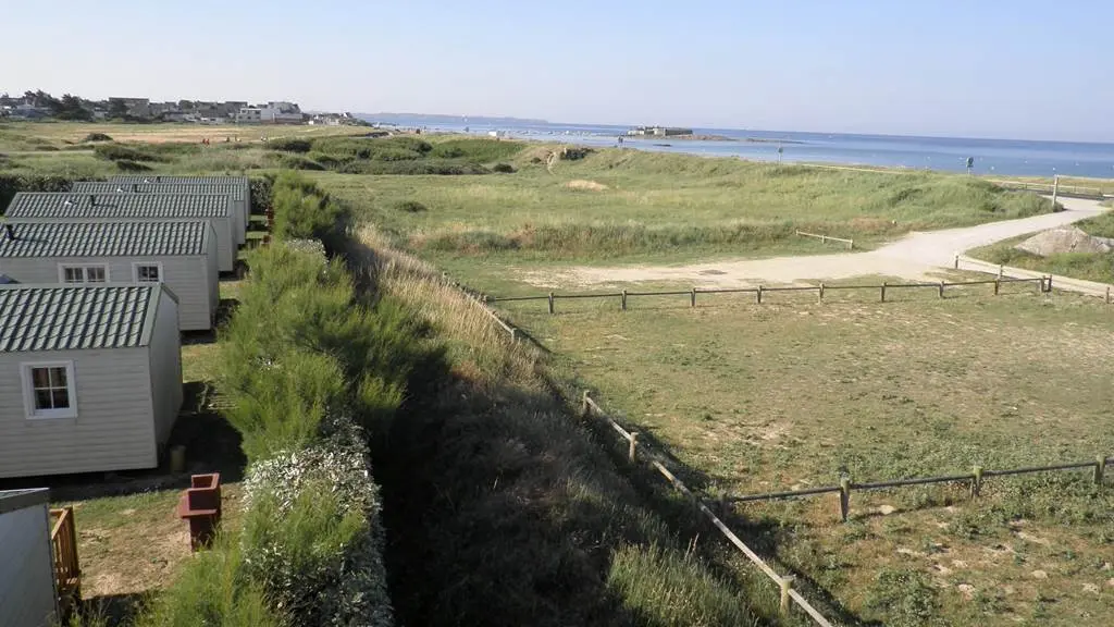 Camping bord de mer à lorient en bretagne: la vie est belle à Fort Bloqué!