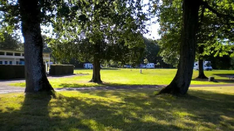 Camping Le Val aux Fées