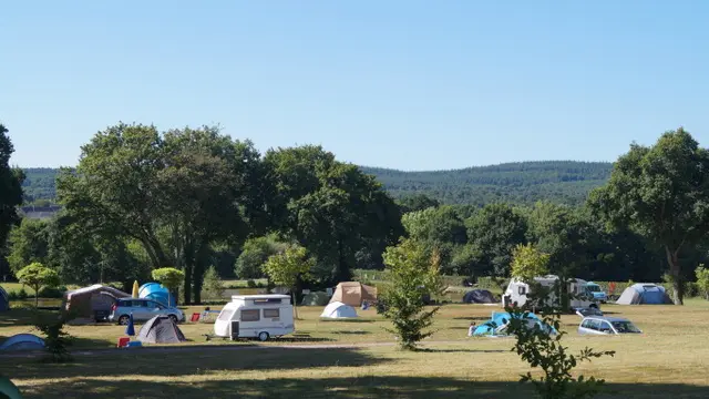 Camping Le Val aux Fées