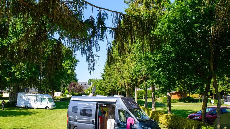 Camping du Lac - Taupont - Brocéliande - Bretagne