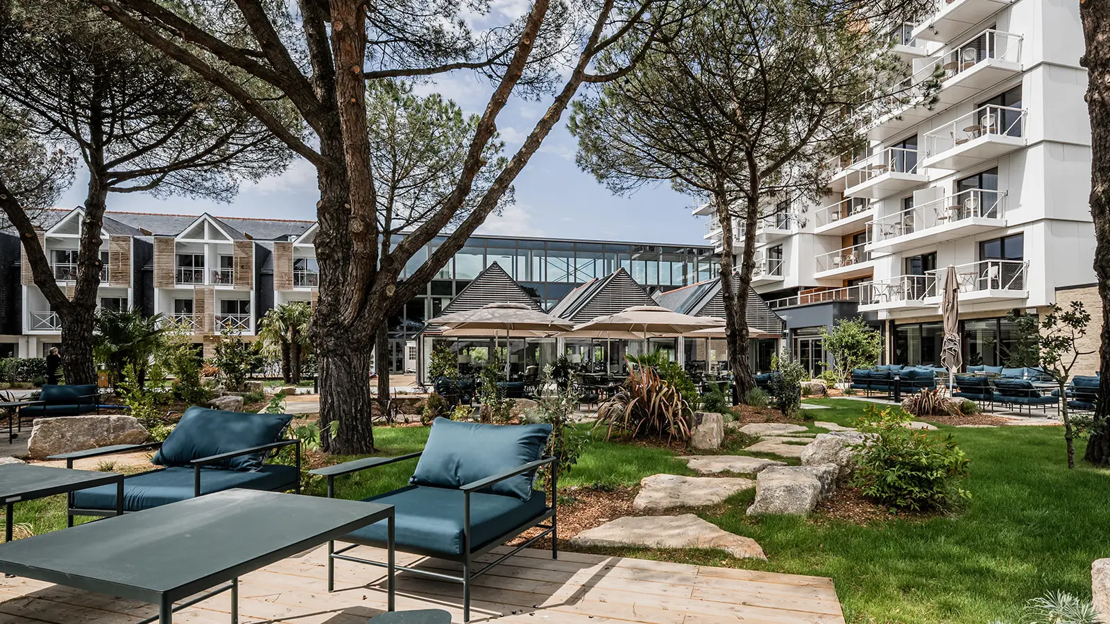 exterieur-hotel-les-salines-thalazur-carnac