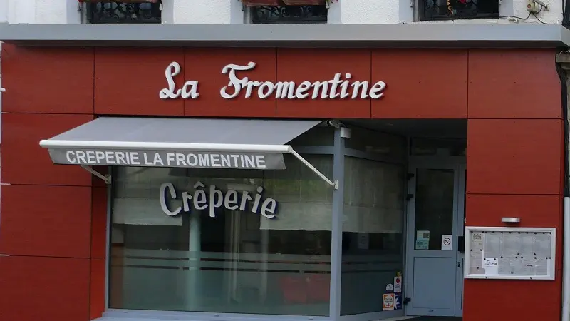 La Fromentine - façade - crêperie - Ploërmel - Morbihan