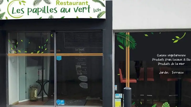 façade restaurant végétarien et bio - les papilles au vert - Ploërmel