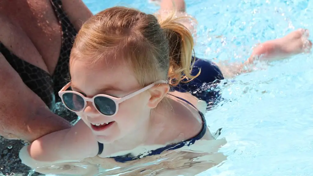 Fun dans la piscine des Genêts à Sarzeau