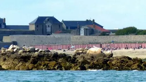 restaurant-La-Grande-Plage-Port-Louis-Groix-Lorient-Morbihan-Bretagne-sud