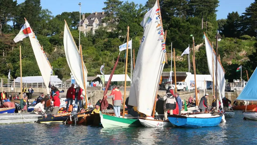 Semaine du Golfe : Petite flottille au port d'Arradon