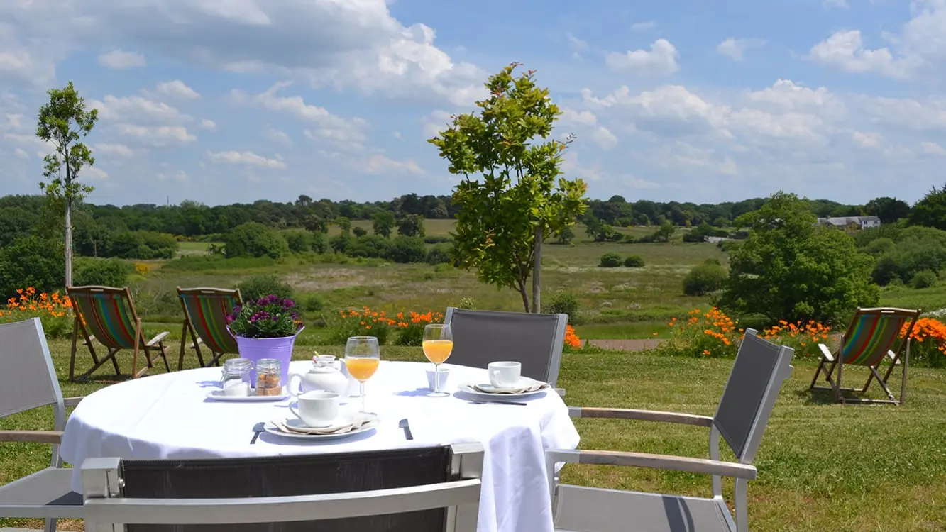 les-hauts-de-toulvern-terrasse-1333px-1000px-min
