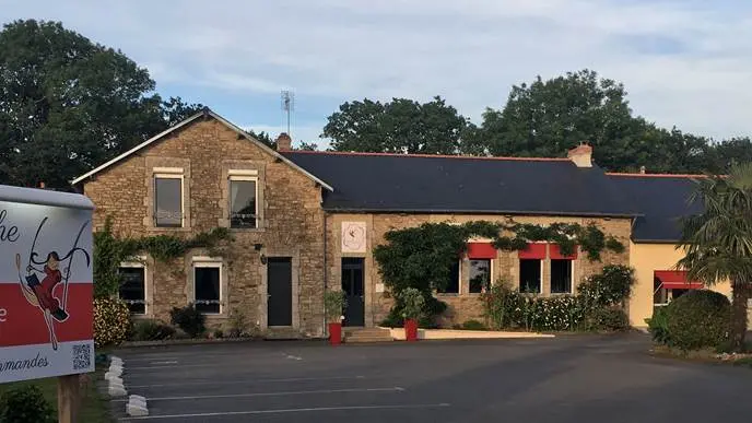 Espèce de Ganache - Locoal Mendon - Morbihan Bretagne Sud