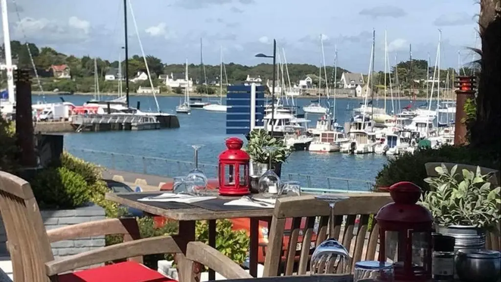 Restaurant-Arrosoir-LA-TRINITE-sur-MER-Morbihan-Bretagne-Sud