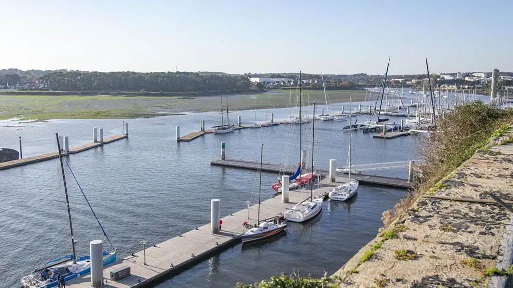 base-sous-marins-lorient-morbihan-bretagne-sud-06