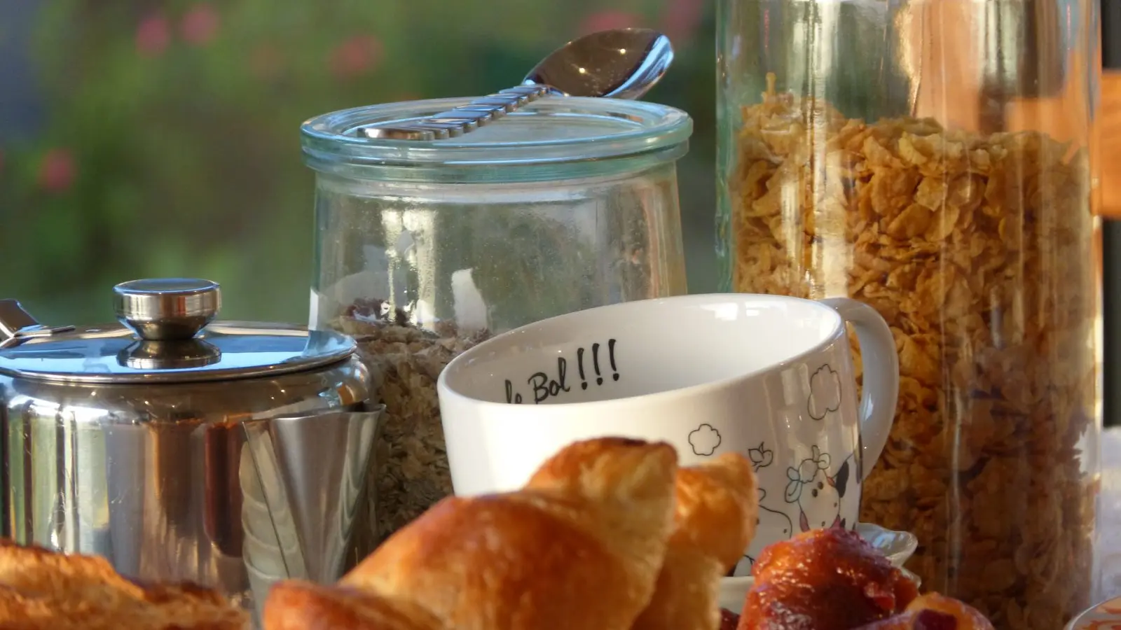 petit-dej-bol-et-céréales