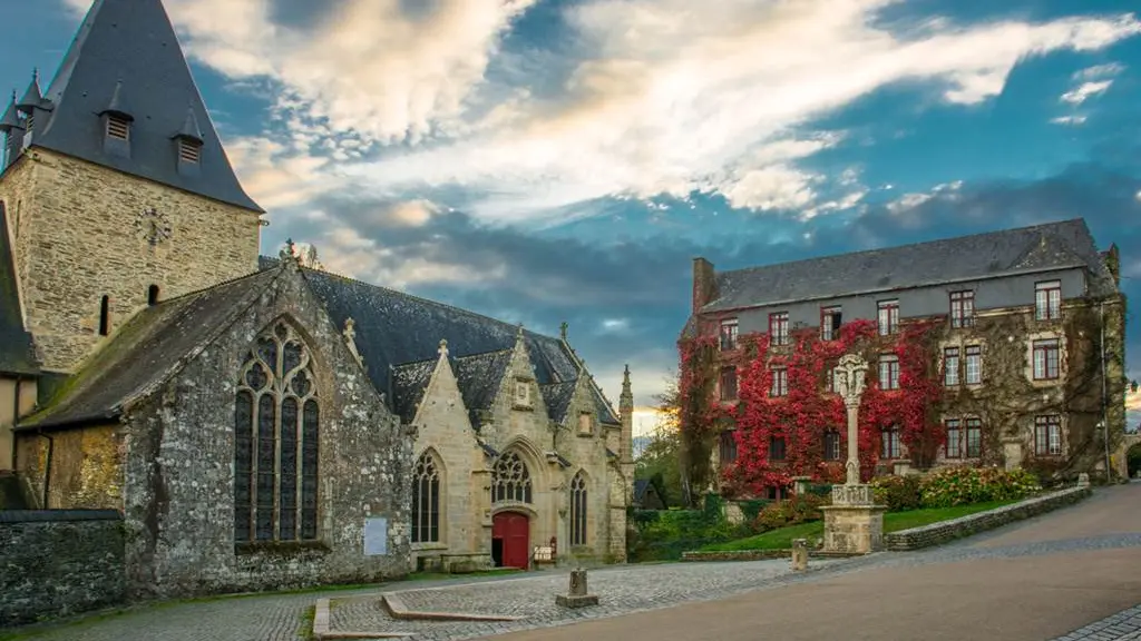 Eglise Rochefort-en-Terre - Morbihan Bretagne sud