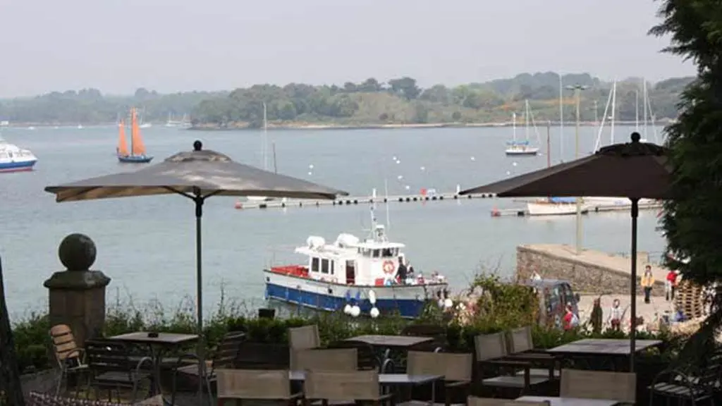 Restaurant-Le-San-Francisco-Ile-aux-Moines-Golfe-du-Morbihan-Bretagne sud