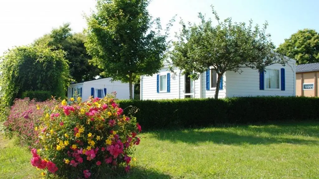 Mobil-Home Camping LA BLANCHE HERMINE