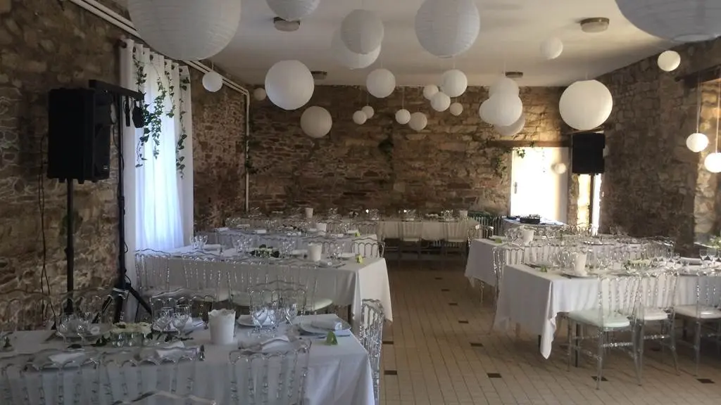 salle de réception pour mariage, fête entre amis ,anniversaire .....