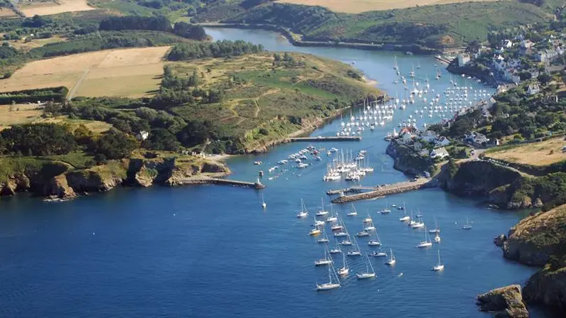 Sauzon-Belle-Ile-en-Mer-Morbihan-Bretagne-Sud