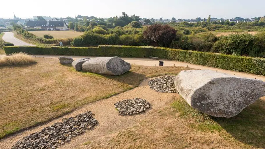 Site-Mégalithes-Locmariaquer-Morbihan-Bretagne-Sud