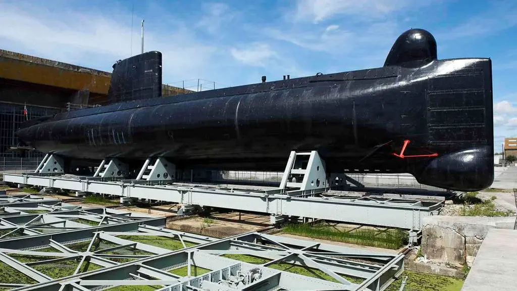 Sous-marin Flore S 645 et son musée