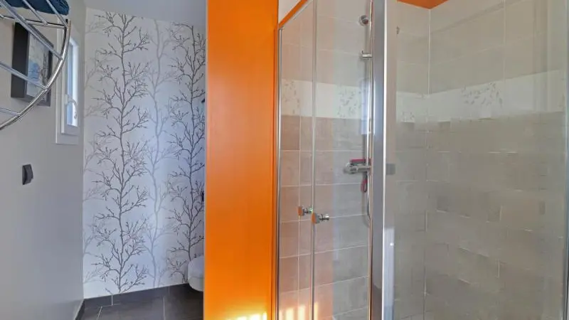 Les Cabanes des Loups