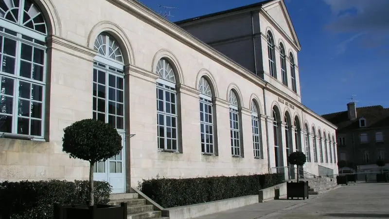 Halle aux Toiles ©CDTOrne