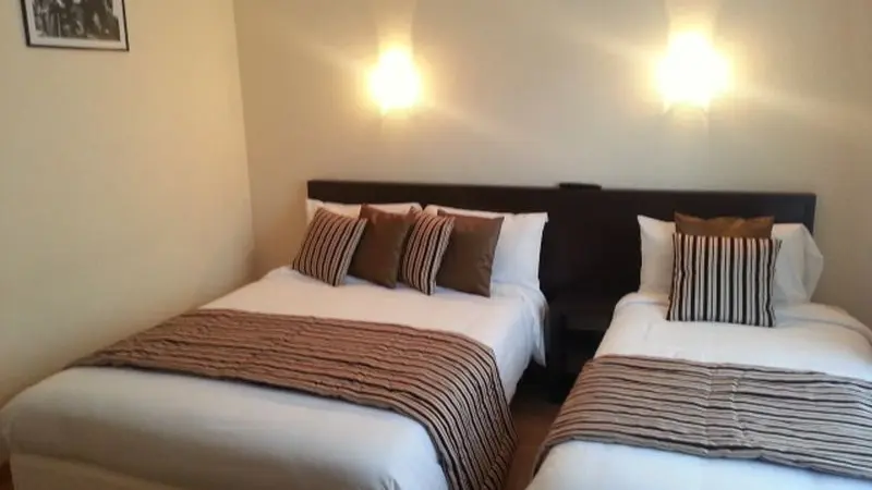 Hotel-Le-Chapeau-Rouge-Alencon