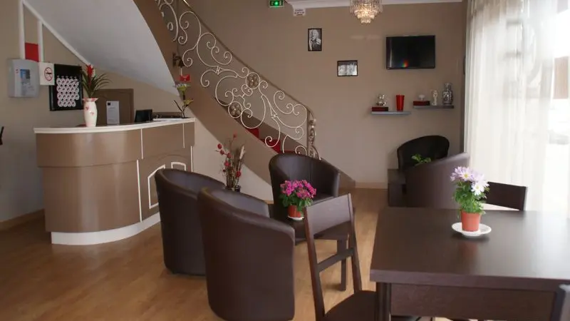 Hotel-le-chapeau-rouge-Alençon