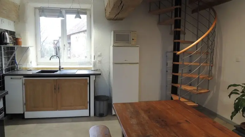 Meuble-Hirondelles-St-Denis-sur-Sarthon