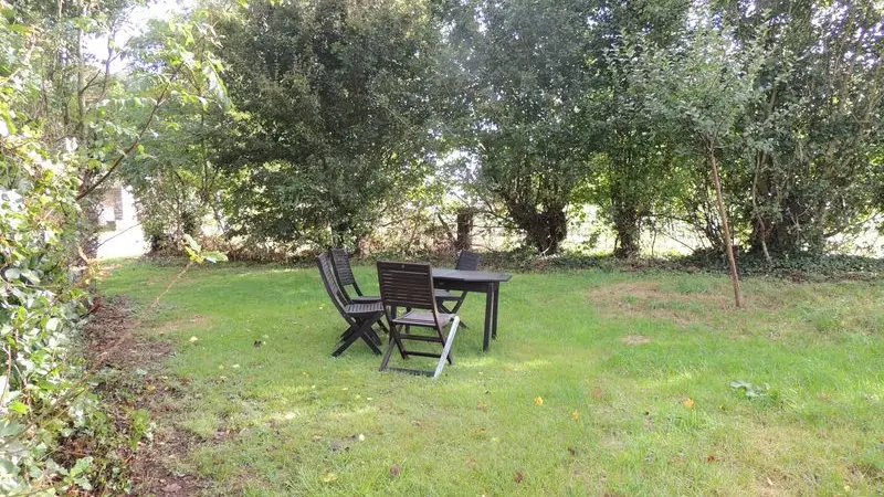 Rouge-Gorge-St-Denis