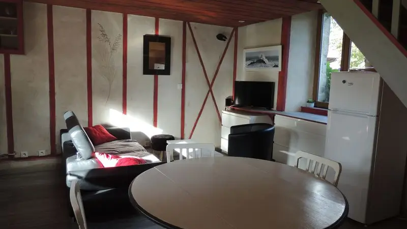 Rouge-Gorge-St-Denis